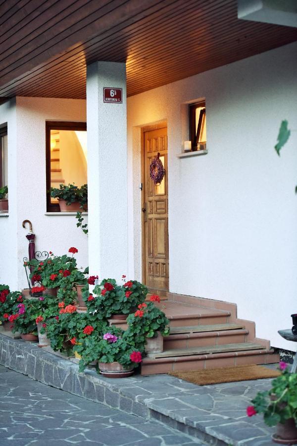 Room Art&Deco بليد المظهر الخارجي الصورة
